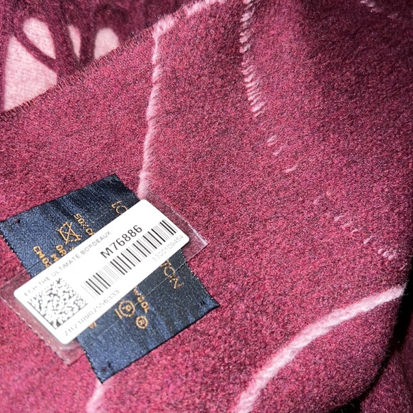 Louis Vuitton Ultimate Scarf oversized monogram fringe cashmere Bordeaux shawl - Picture 6 of 11